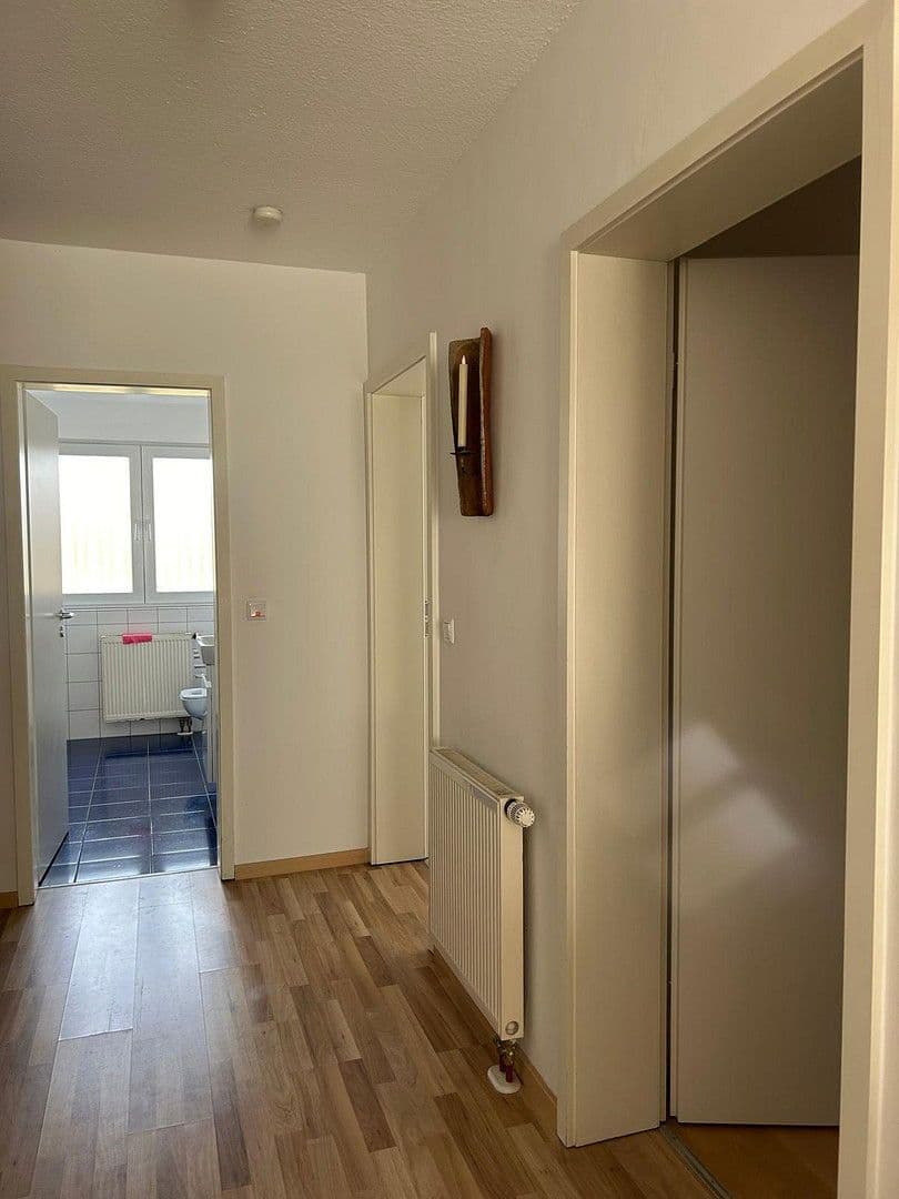 Pronájem bytu 3+1 85 m², Anna-Seghers-Weg 5, Bensheim, Hessen Pronájem bytu 3+1 85 m², Anna-Seghers-Weg 5, Bensheim, Hessen