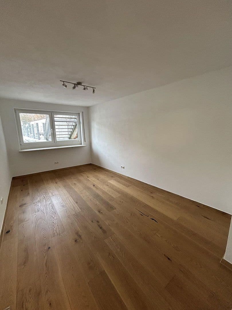 Prodej bytu 2+1 80 m², Mimmingerstr. 5, Hengersberg, Bavorsko Prodej bytu 2+1 80 m², Mimmingerstr. 5, Hengersberg, Bavorsko