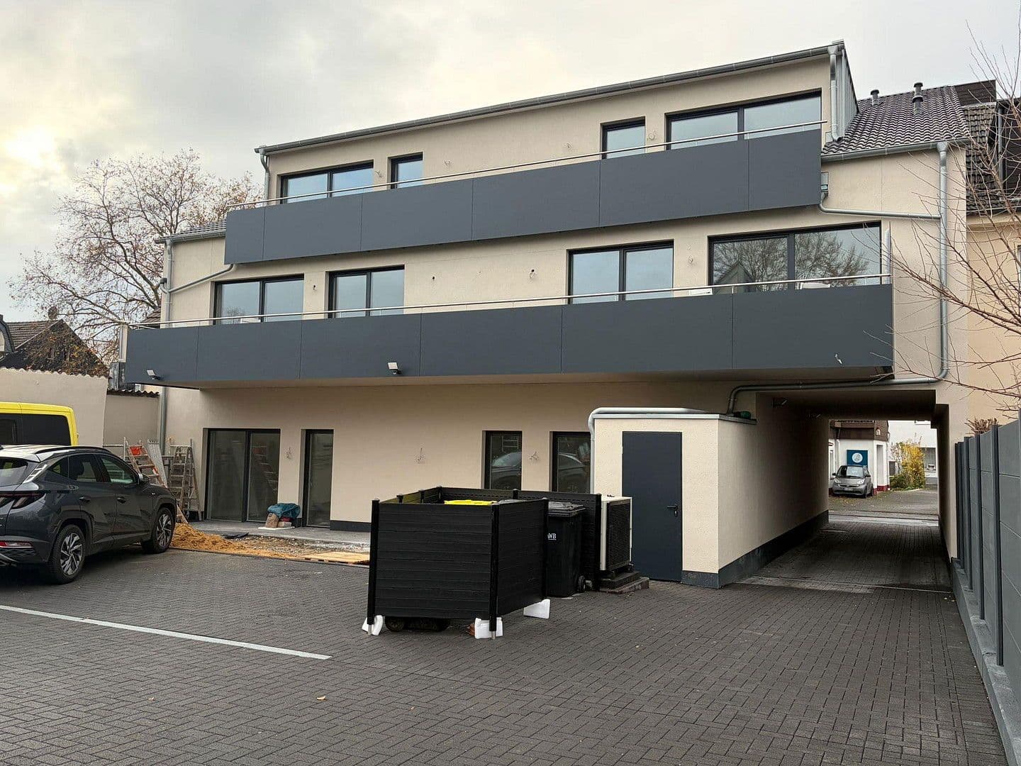 Pronájem bytu 3+1 100 m², Köln, Severní Porýní-Vestfálsko Pronájem bytu 3+1 100 m², Köln, Severní Porýní-Vestfálsko