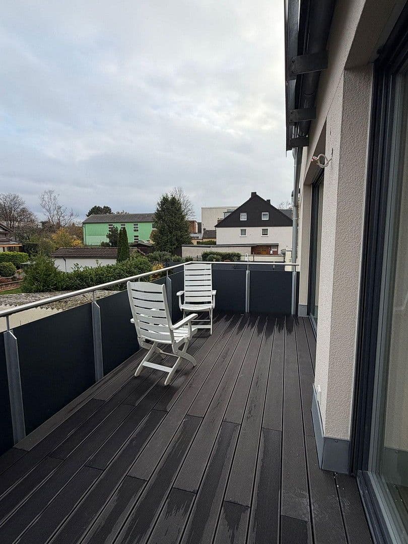 Pronájem bytu 3+1 100 m², Köln, Severní Porýní-Vestfálsko Pronájem bytu 3+1 100 m², Köln, Severní Porýní-Vestfálsko