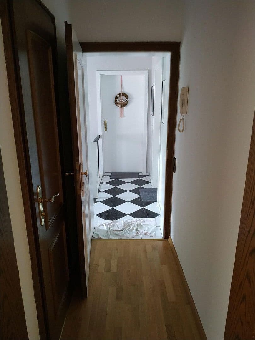 Pronájem bytu 2+kk 74 m², Krefeld, Severní Porýní-Vestfálsko Pronájem bytu 2+kk 74 m², Krefeld, Severní Porýní-Vestfálsko