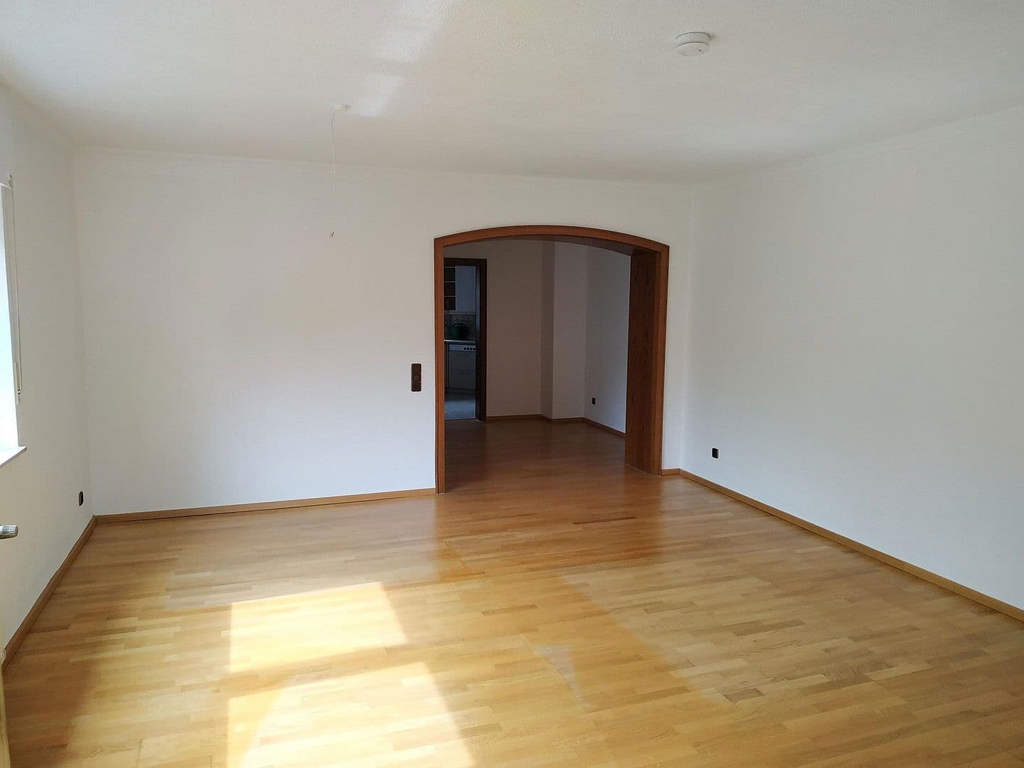 Pronájem bytu 2+kk 74 m², Krefeld, Severní Porýní-Vestfálsko Pronájem bytu 2+kk 74 m², Krefeld, Severní Porýní-Vestfálsko