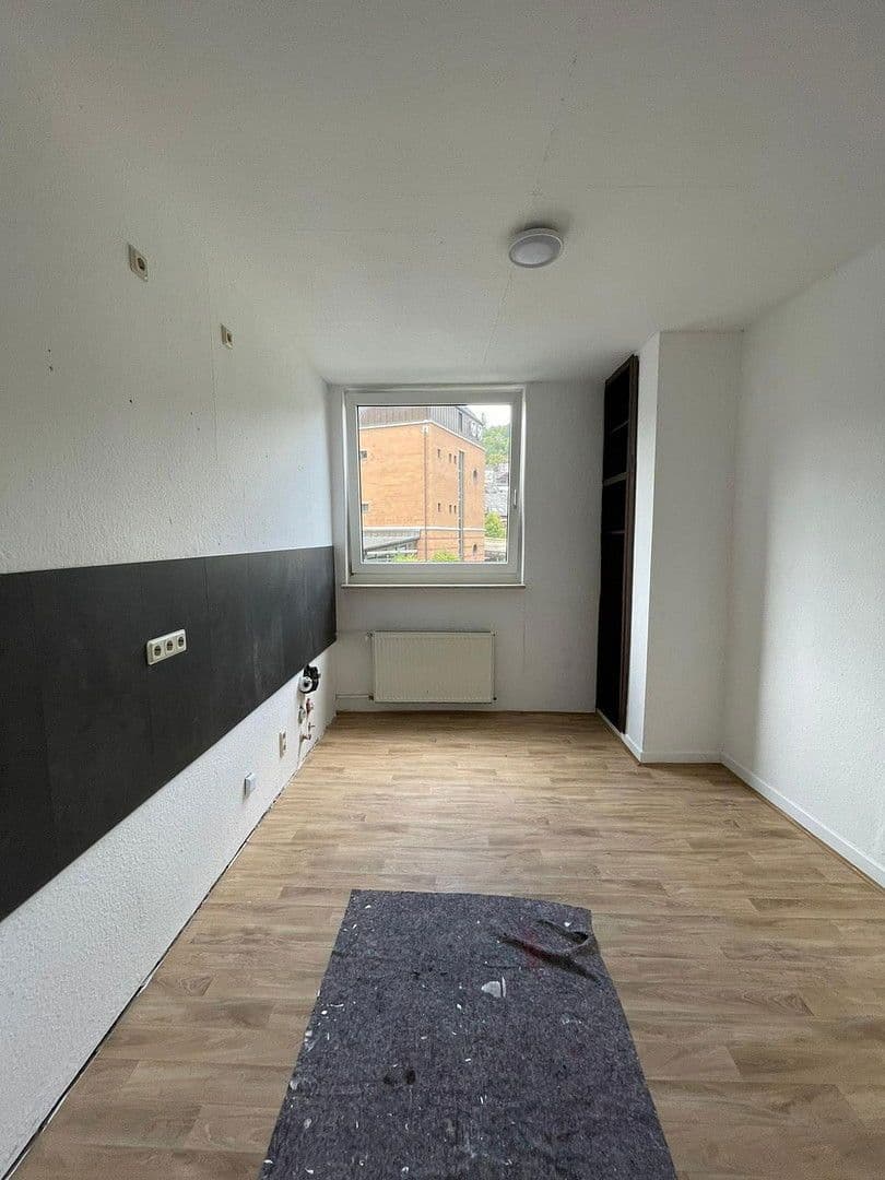 Prodej domu 539 m², pozemek 222 m², Wasenstraße, Idar-Oberstein, Porýní-Falc Prodej domu 539 m², pozemek 222 m², Wasenstraße, Idar-Oberstein, Porýní-Falc