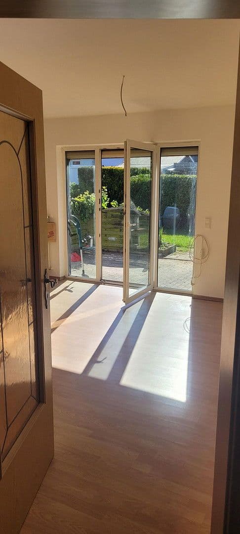 Prodej domu 85 m², pozemek 528 m², Stralsund, Mecklenburg-Vorpommern Prodej domu 85 m², pozemek 528 m², Stralsund, Mecklenburg-Vorpommern