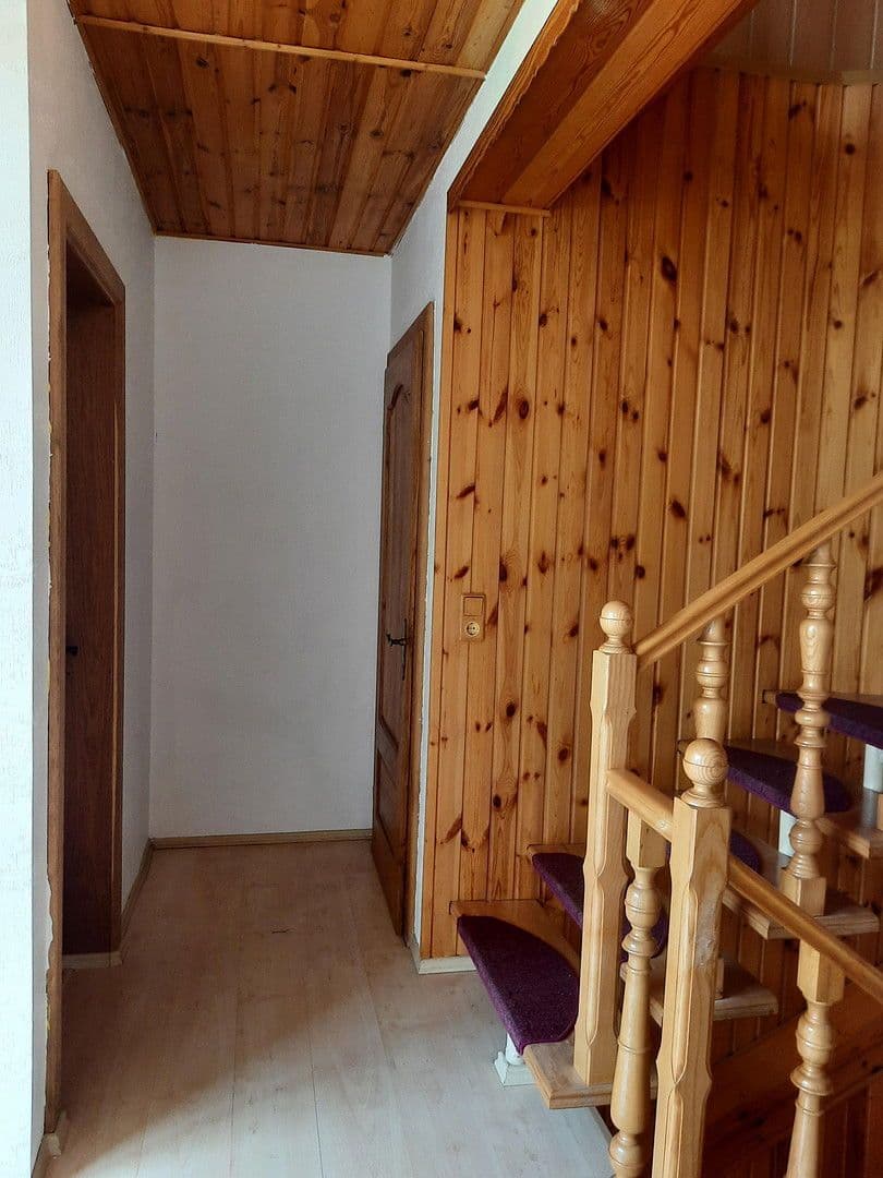 Pronájem domu 124 m², pozemek 320 m², Wilhermsdorf, Bavorsko Pronájem domu 124 m², pozemek 320 m², Wilhermsdorf, Bavorsko