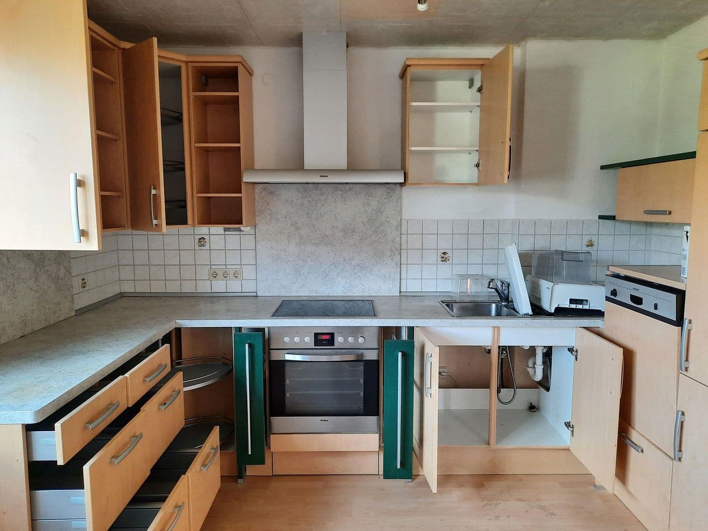 Pronájem domu 124 m², pozemek 320 m², Wilhermsdorf, Bavorsko Pronájem domu 124 m², pozemek 320 m², Wilhermsdorf, Bavorsko