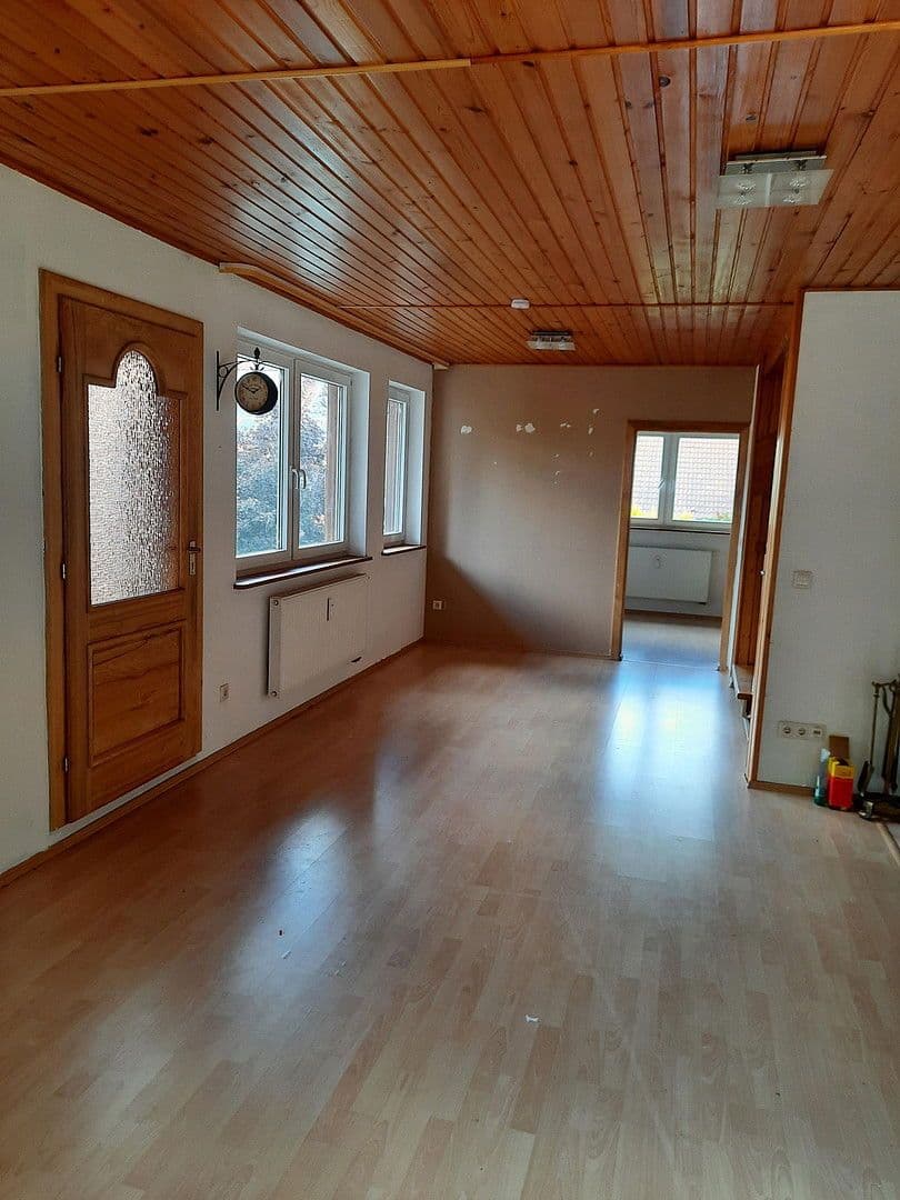 Pronájem domu 124 m², pozemek 320 m², Wilhermsdorf, Bavorsko Pronájem domu 124 m², pozemek 320 m², Wilhermsdorf, Bavorsko