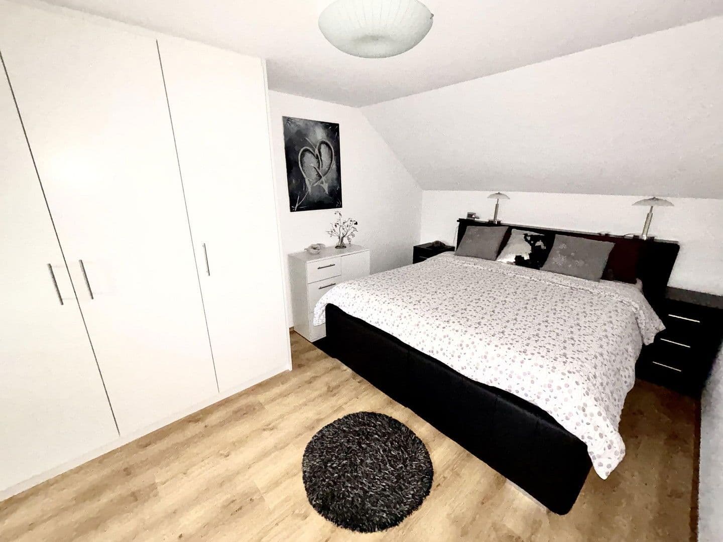 Prodej bytu 2+kk 87 m², Ernst-Moritz-Arndt-Straße, Kronberg im Taunus, Hessen Prodej bytu 2+kk 87 m², Ernst-Moritz-Arndt-Straße, Kronberg im Taunus, Hessen