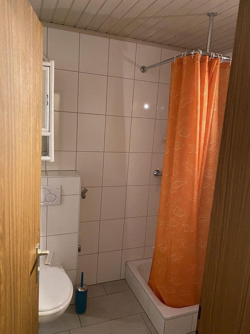 Pronájem bytu 30 m², Buchenweg 45, Würzburg, Bavorsko Pronájem bytu 30 m², Buchenweg 45, Würzburg, Bavorsko