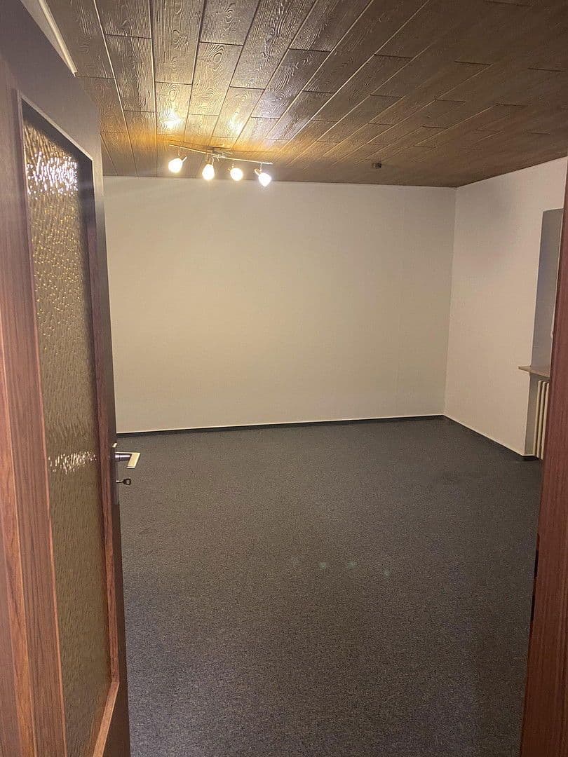 Pronájem bytu 30 m², Buchenweg 45, Würzburg, Bavorsko Pronájem bytu 30 m², Buchenweg 45, Würzburg, Bavorsko