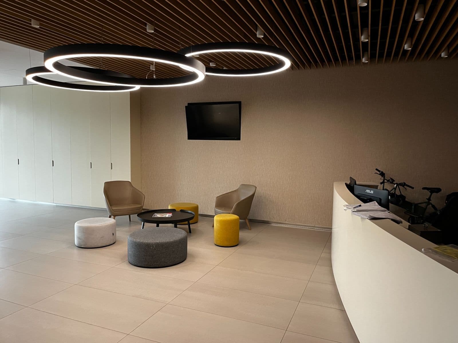 Pronájem bytu 2+1 57 m², Súkennícka, Ružinov, Bratislavský kraj Pronájem bytu 2+1 57 m², Súkennícka, Ružinov, Bratislavský kraj