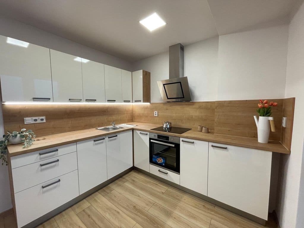 Pronájem bytu 2+1 54 m², Oty Synka, Ostrava, Moravskoslezský kraj Pronájem bytu 2+1 54 m², Oty Synka, Ostrava, Moravskoslezský kraj