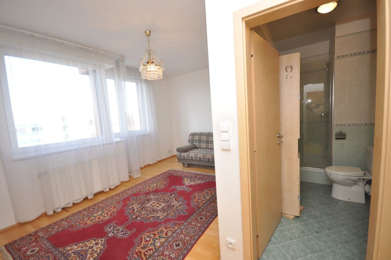 Pronájem bytu 4+kk 122 m², Nad Okrouhlíkem, Praha, Praha Pronájem bytu 4+kk 122 m², Nad Okrouhlíkem, Praha, Praha