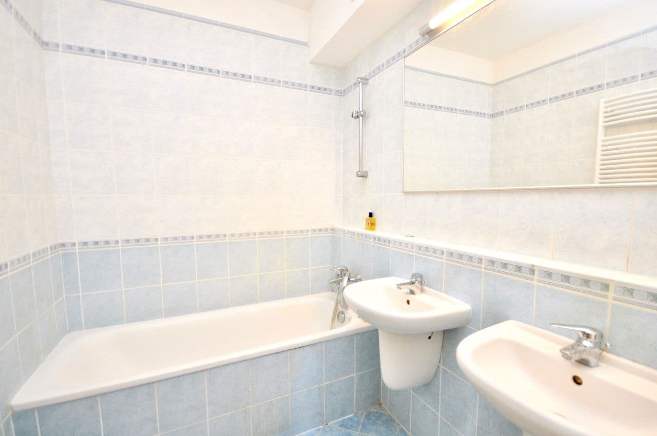 Pronájem bytu 4+kk 122 m², Nad Okrouhlíkem, Praha, Praha Pronájem bytu 4+kk 122 m², Nad Okrouhlíkem, Praha, Praha