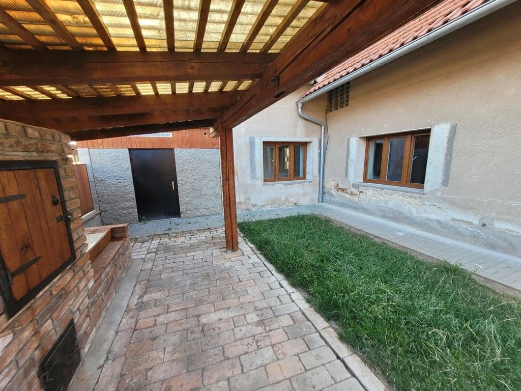 Pronájem domu 160 m², pozemek 635 m², Vrbčany, Středočeský kraj Pronájem domu 160 m², pozemek 635 m², Vrbčany, Středočeský kraj