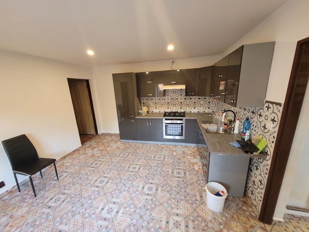 Pronájem domu 160 m², pozemek 635 m², Vrbčany, Středočeský kraj Pronájem domu 160 m², pozemek 635 m², Vrbčany, Středočeský kraj