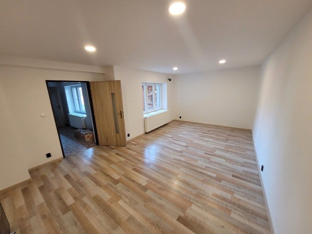 Pronájem domu 160 m², pozemek 635 m², Vrbčany, Středočeský kraj Pronájem domu 160 m², pozemek 635 m², Vrbčany, Středočeský kraj