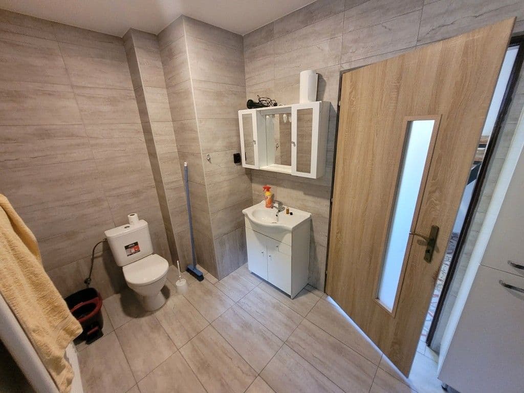 Pronájem domu 160 m², pozemek 635 m², Vrbčany, Středočeský kraj Pronájem domu 160 m², pozemek 635 m², Vrbčany, Středočeský kraj