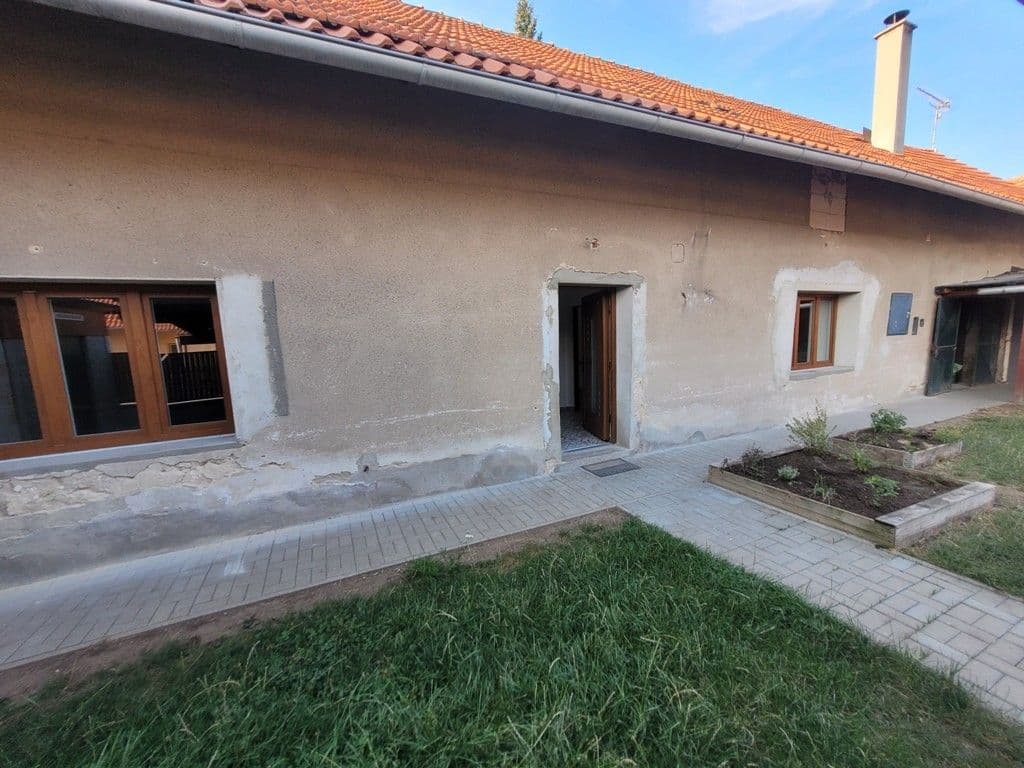 Pronájem domu 160 m², pozemek 635 m², Vrbčany, Středočeský kraj Pronájem domu 160 m², pozemek 635 m², Vrbčany, Středočeský kraj