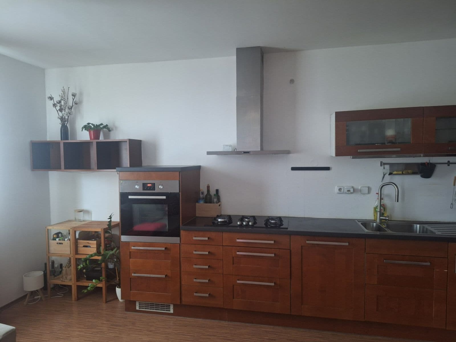 Pronájem bytu 2+kk 53 m², Karpatská, Praha, Praha Pronájem bytu 2+kk 53 m², Karpatská, Praha, Praha