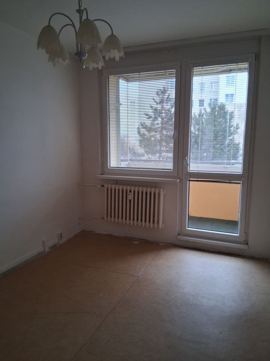 Pronájem bytu 4+1 86 m², Prvomájová, Praha, Praha Pronájem bytu 4+1 86 m², Prvomájová, Praha, Praha