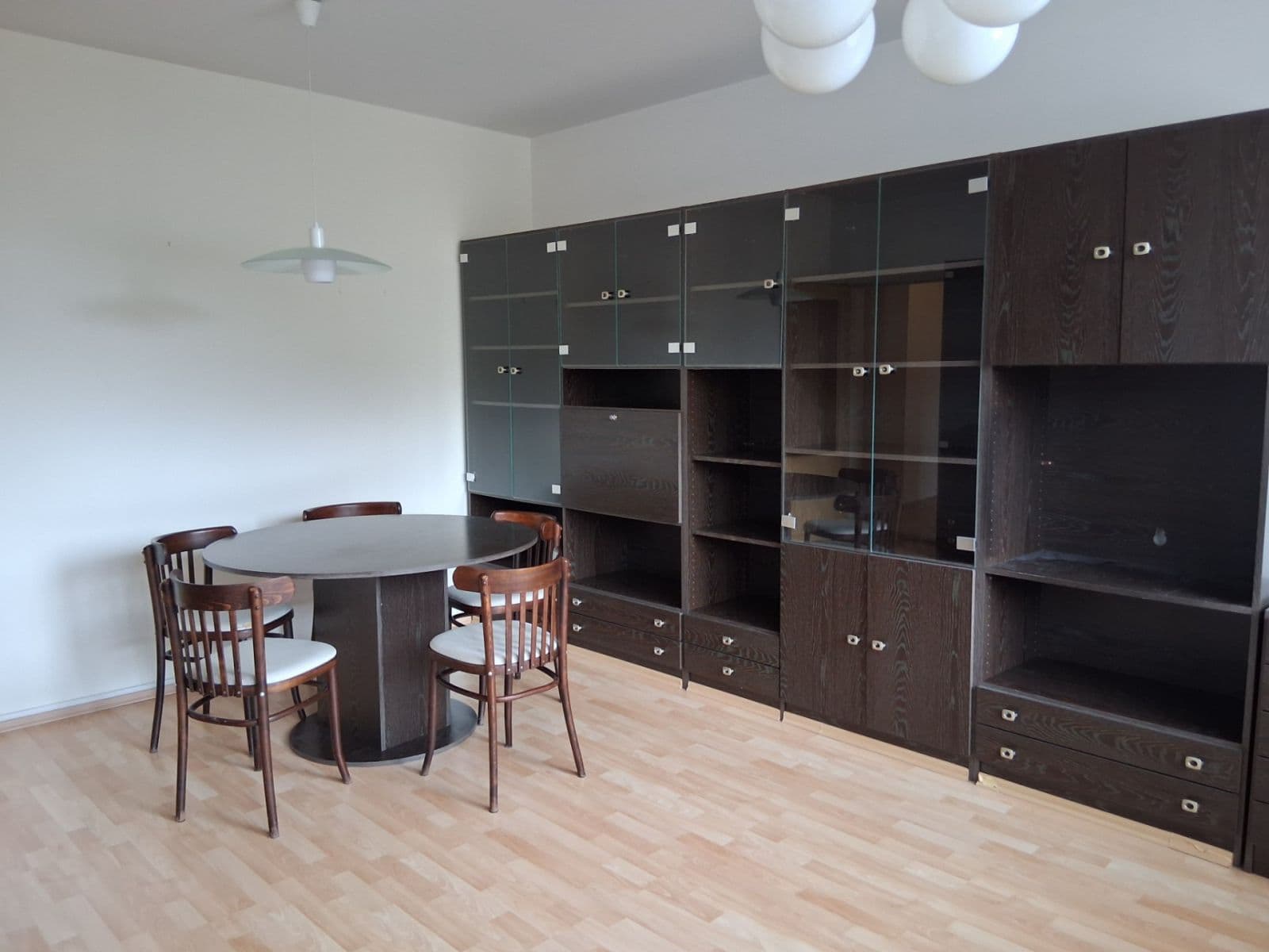 Pronájem bytu 4+1 86 m², Prvomájová, Praha, Praha Pronájem bytu 4+1 86 m², Prvomájová, Praha, Praha