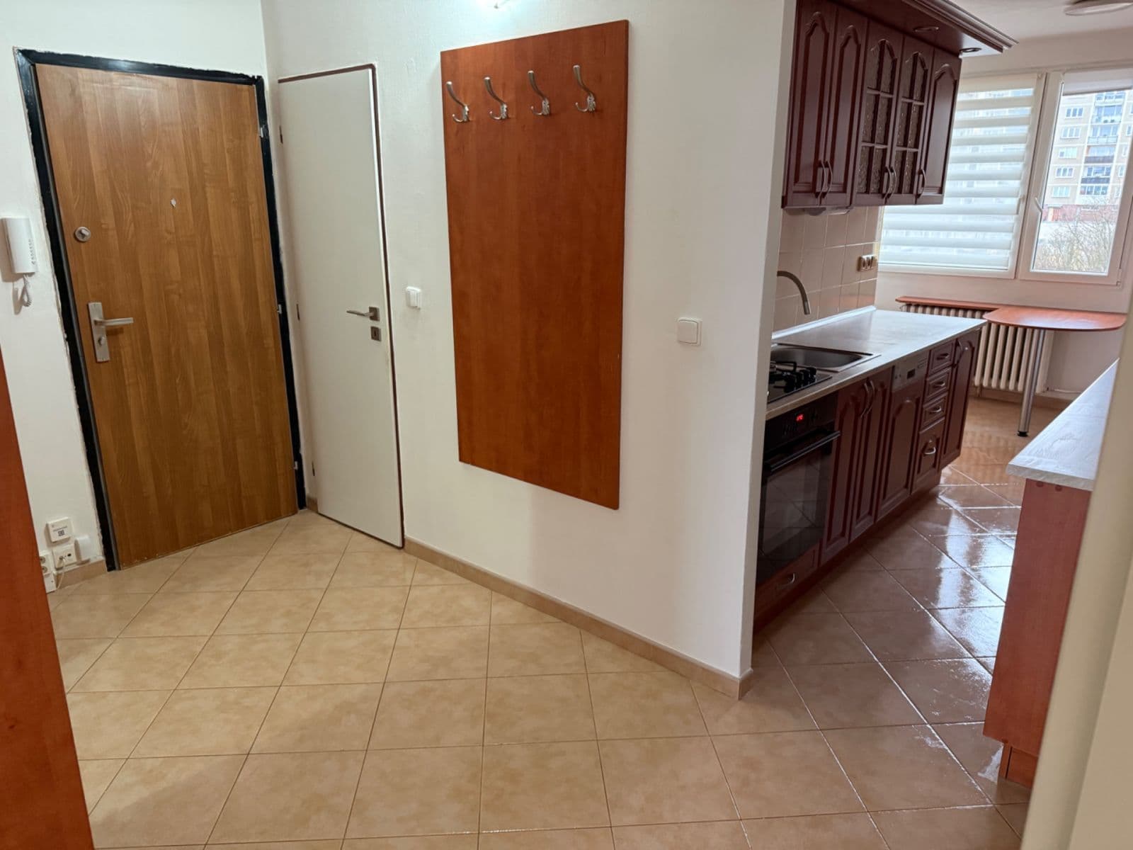 Pronájem bytu 2+1 62 m², Kmochova, Ústí nad Labem, Ústecký kraj Pronájem bytu 2+1 62 m², Kmochova, Ústí nad Labem, Ústecký kraj