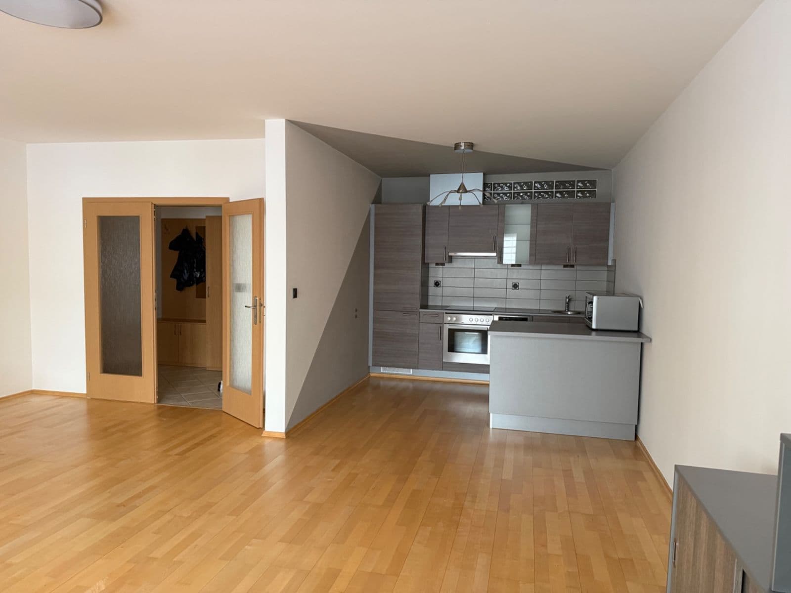 Prodej bytu 3+kk 97 m², Plzenecká, Plzeň, Plzeňský kraj Prodej bytu 3+kk 97 m², Plzenecká, Plzeň, Plzeňský kraj