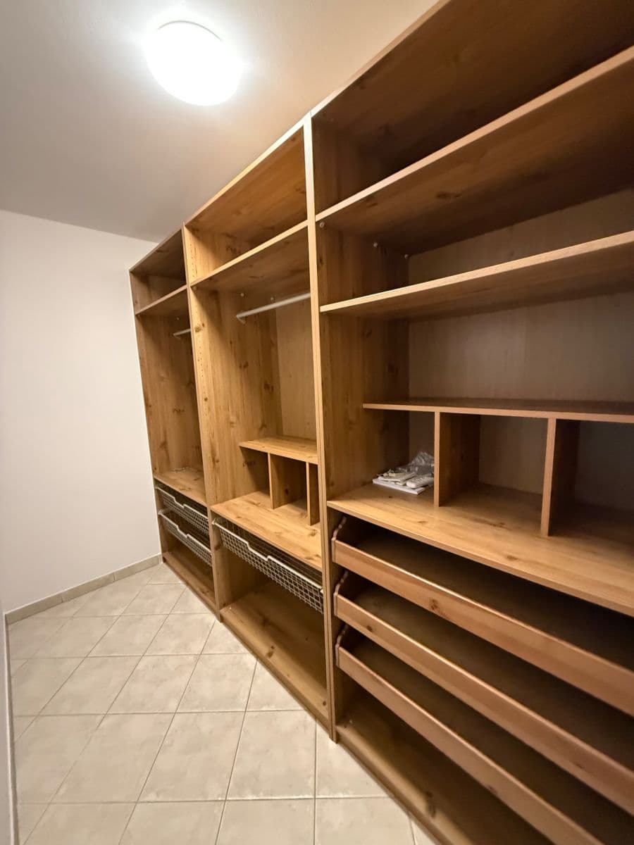 Prodej bytu 3+kk 97 m², Plzenecká, Plzeň, Plzeňský kraj Prodej bytu 3+kk 97 m², Plzenecká, Plzeň, Plzeňský kraj