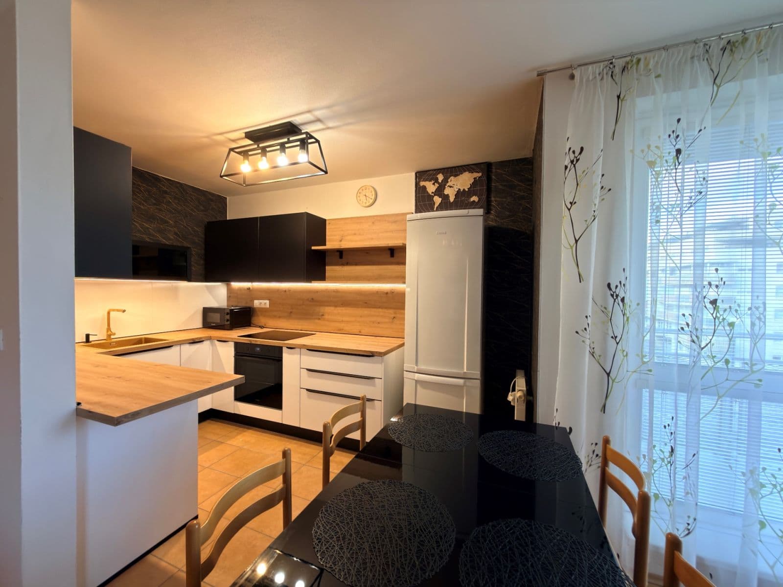 Pronájem bytu 1+1 54 m², Na križovatkách, Ružinov, Bratislavský kraj Pronájem bytu 1+1 54 m², Na križovatkách, Ružinov, Bratislavský kraj