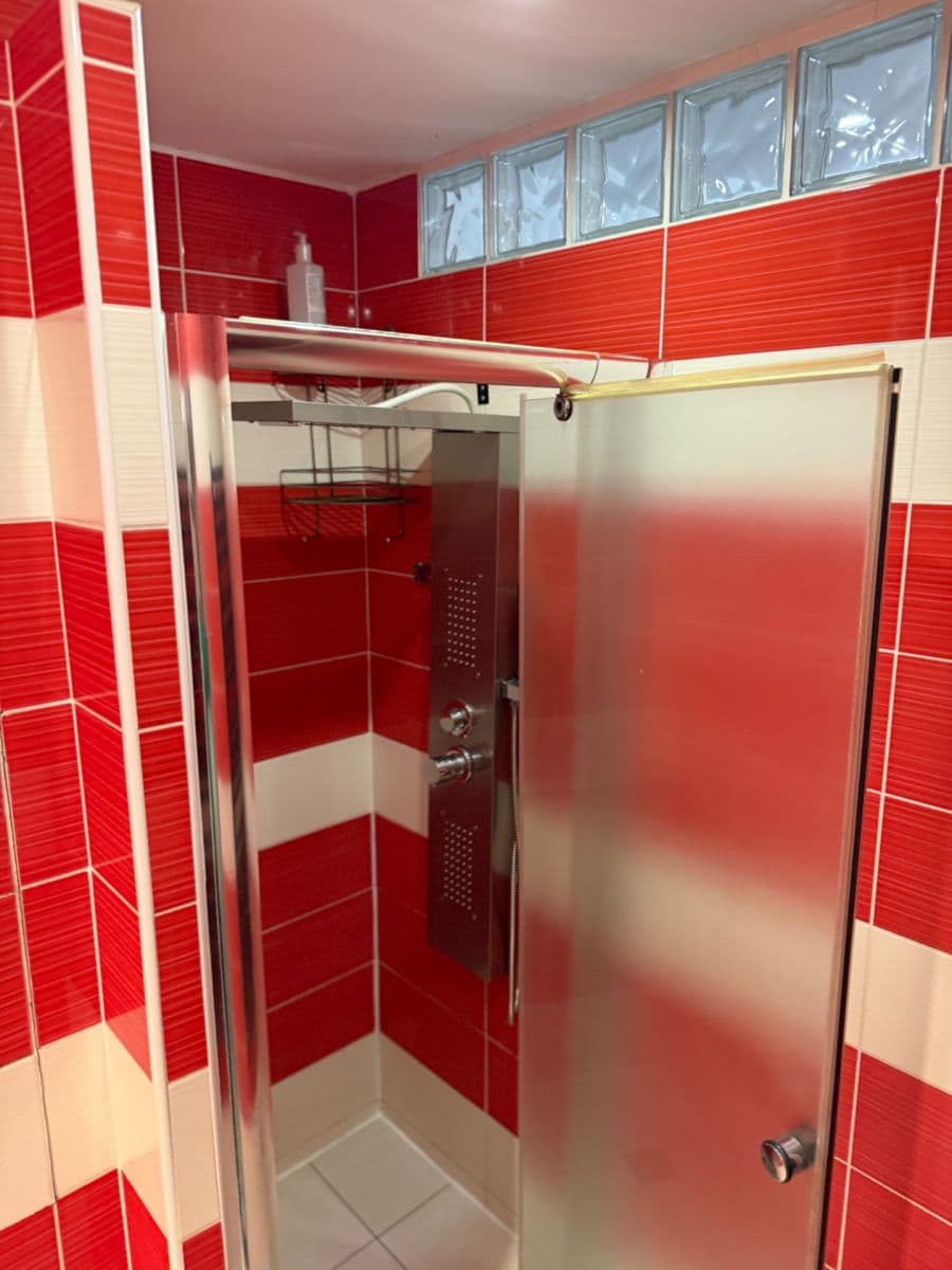 Pronájem bytu 3+kk 70 m², U Stadionu, Louny, Ústecký kraj Pronájem bytu 3+kk 70 m², U Stadionu, Louny, Ústecký kraj