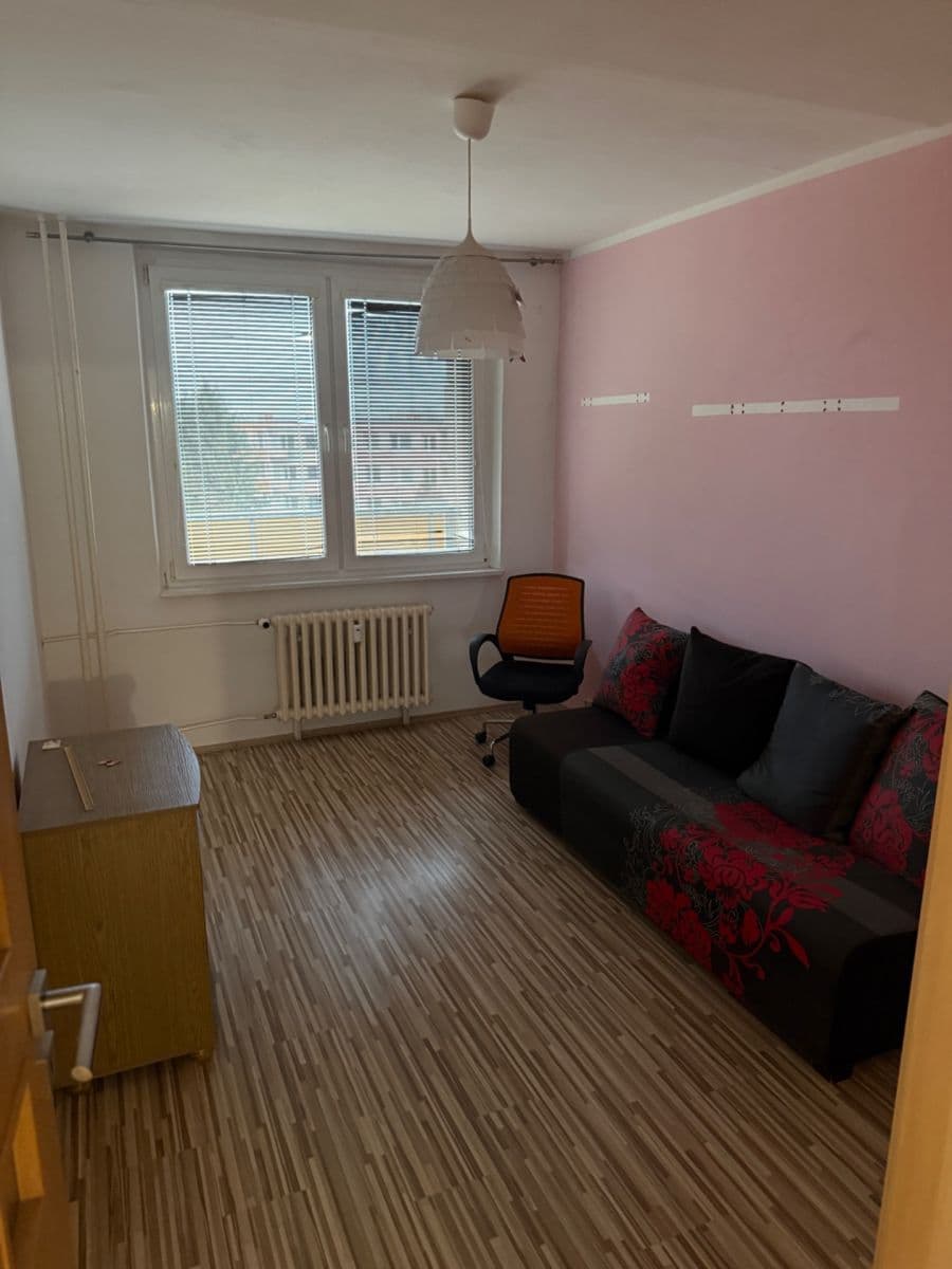 Pronájem bytu 3+kk 70 m², U Stadionu, Louny, Ústecký kraj Pronájem bytu 3+kk 70 m², U Stadionu, Louny, Ústecký kraj