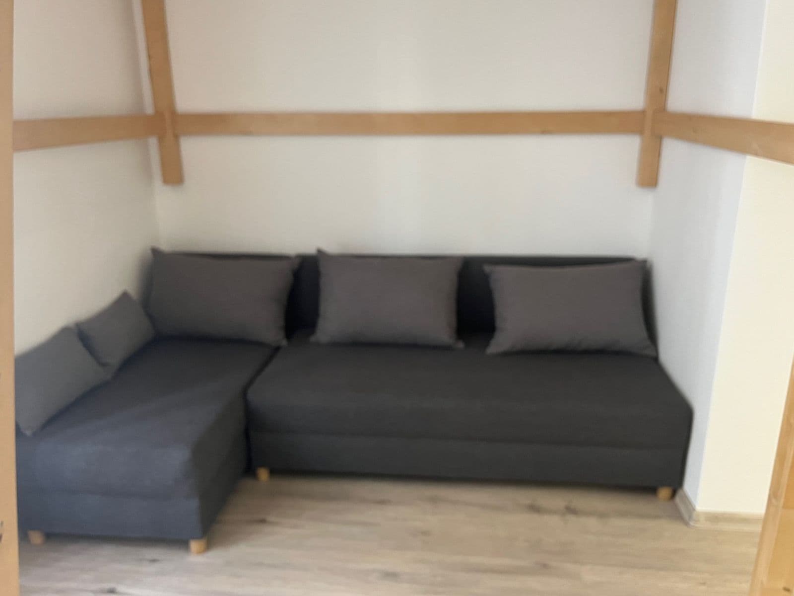 Pronájem bytu 1+kk 20 m², Wenzigova, Praha, Praha Pronájem bytu 1+kk 20 m², Wenzigova, Praha, Praha