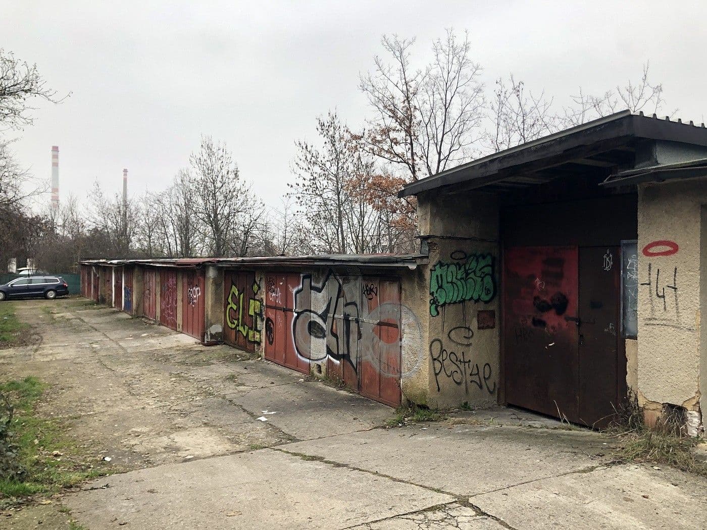 Prodej garáže 16 m², Praha, Praha Prodej garáže 16 m², Praha, Praha