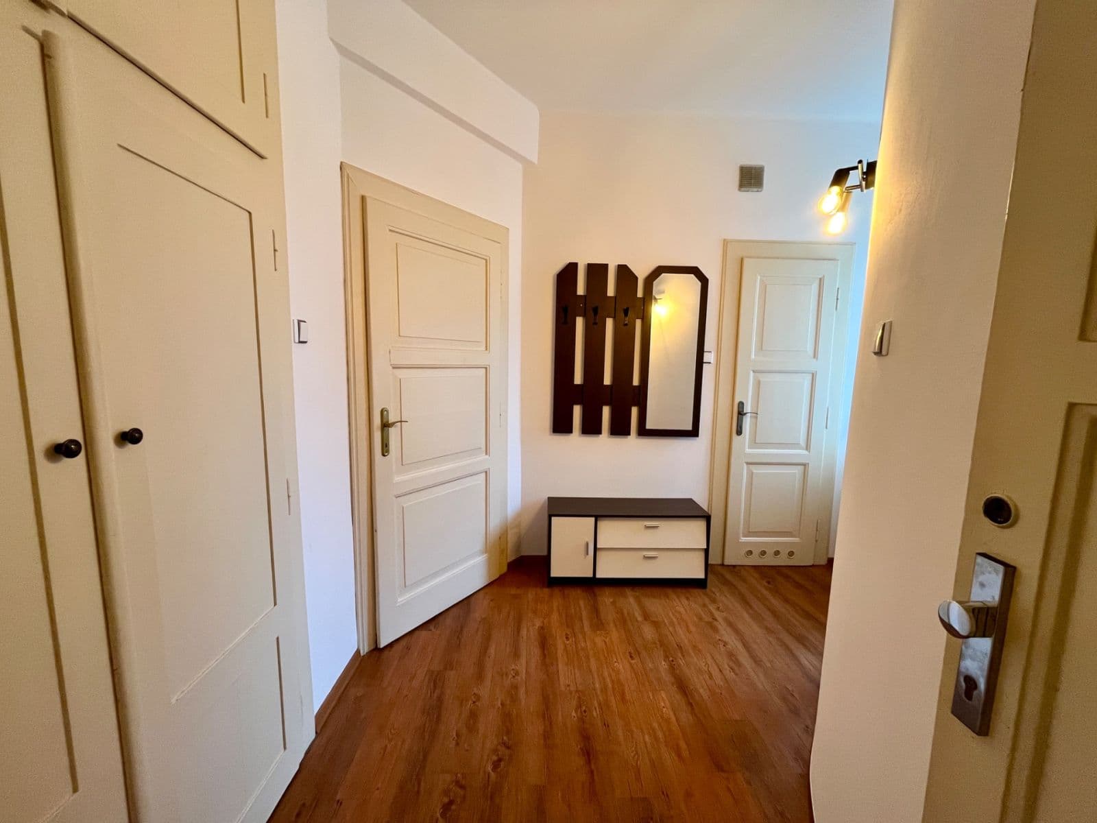 Pronájem bytu 1+kk 32 m², Na Žertvách, Praha, Praha Pronájem bytu 1+kk 32 m², Na Žertvách, Praha, Praha