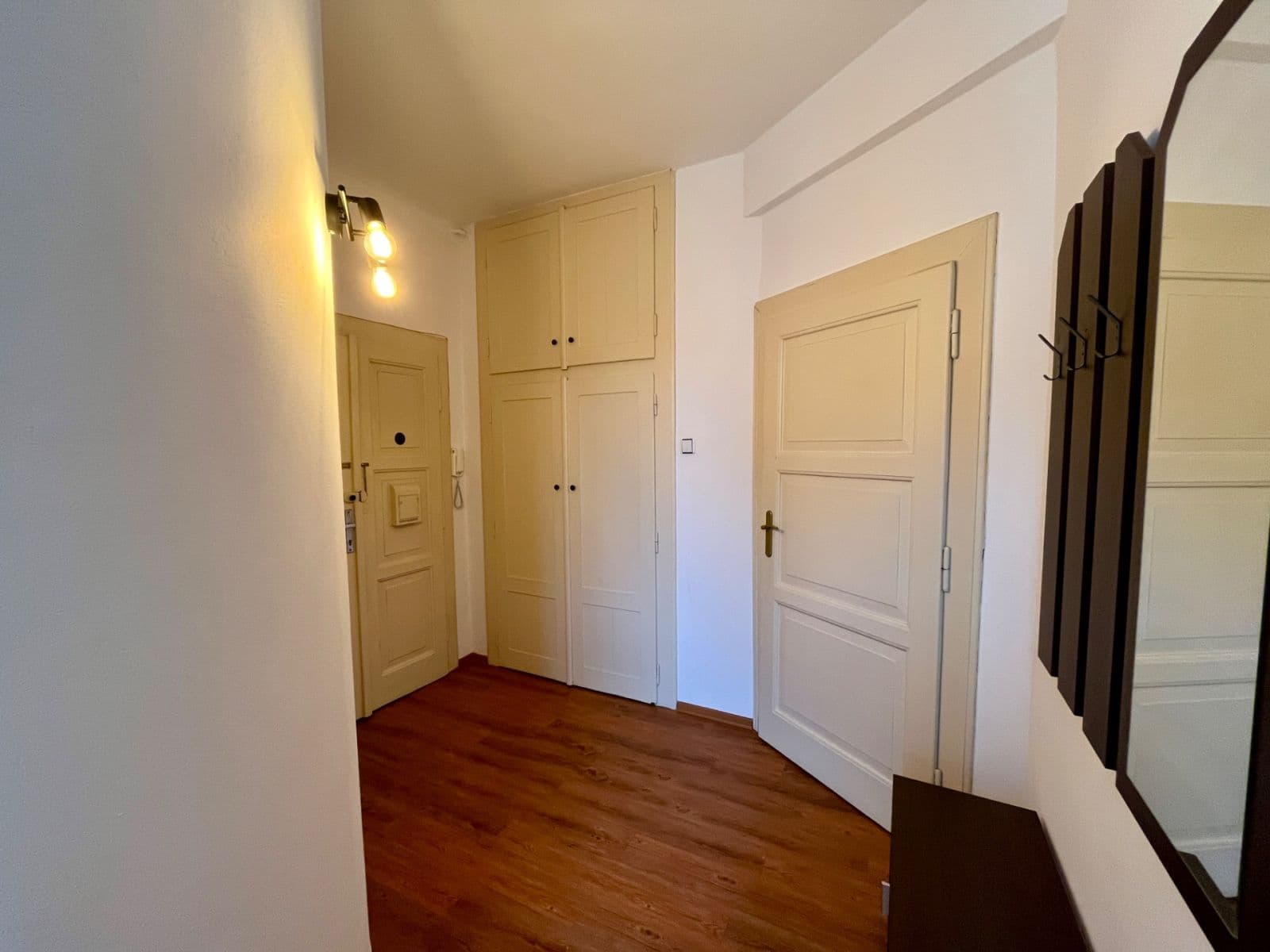 Pronájem bytu 1+kk 32 m², Na Žertvách, Praha, Praha Pronájem bytu 1+kk 32 m², Na Žertvách, Praha, Praha