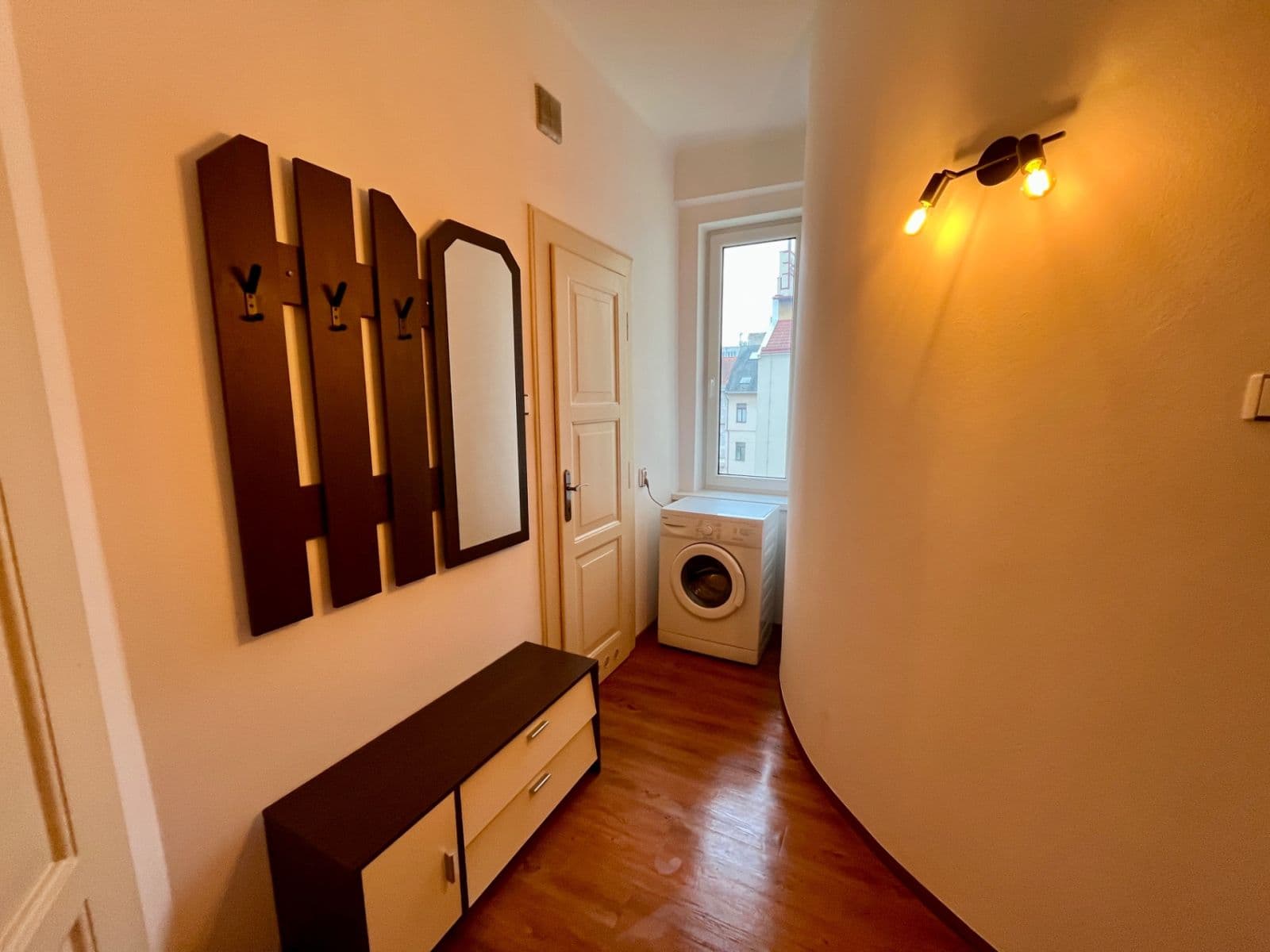 Pronájem bytu 1+kk 32 m², Na Žertvách, Praha, Praha Pronájem bytu 1+kk 32 m², Na Žertvách, Praha, Praha