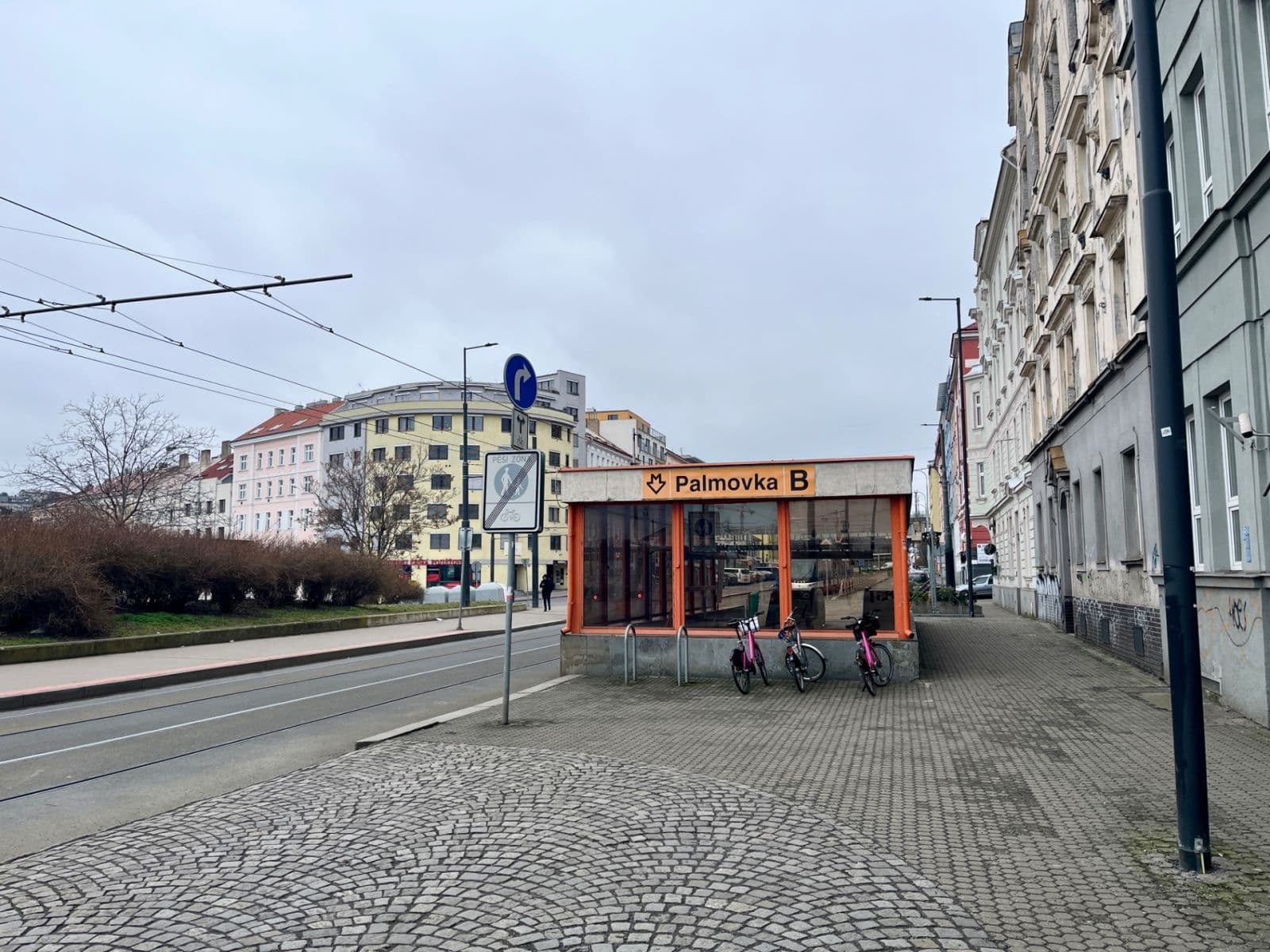 Pronájem bytu 1+kk 32 m², Na Žertvách, Praha, Praha Pronájem bytu 1+kk 32 m², Na Žertvách, Praha, Praha