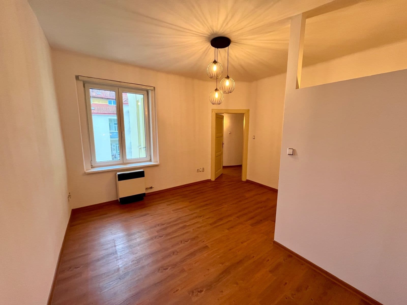 Pronájem bytu 1+kk 32 m², Na Žertvách, Praha, Praha Pronájem bytu 1+kk 32 m², Na Žertvách, Praha, Praha