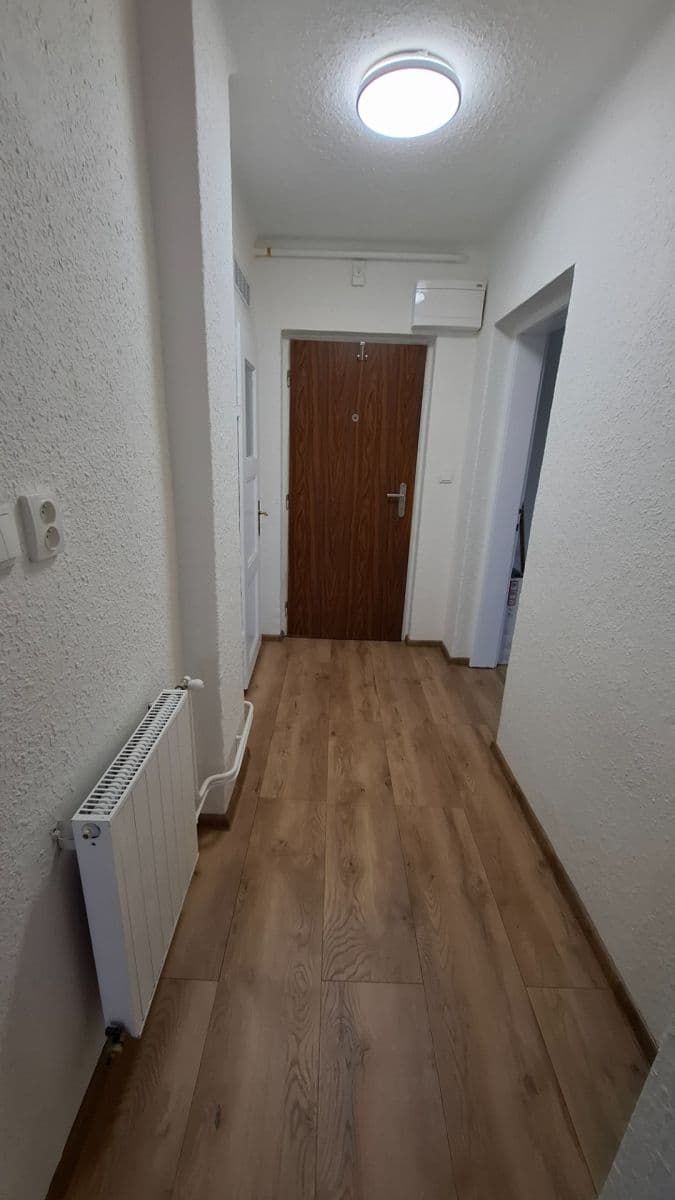 Pronájem bytu 3+kk 62 m², Wolkerova, Kopřivnice, Moravskoslezský kraj Pronájem bytu 3+kk 62 m², Wolkerova, Kopřivnice, Moravskoslezský kraj