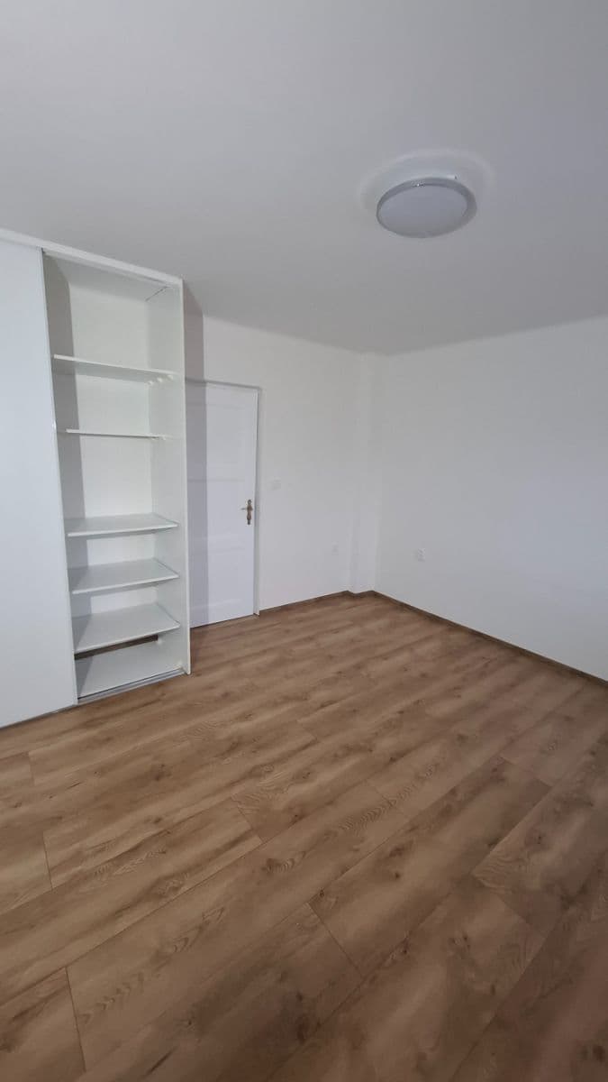 Pronájem bytu 3+kk 62 m², Wolkerova, Kopřivnice, Moravskoslezský kraj Pronájem bytu 3+kk 62 m², Wolkerova, Kopřivnice, Moravskoslezský kraj