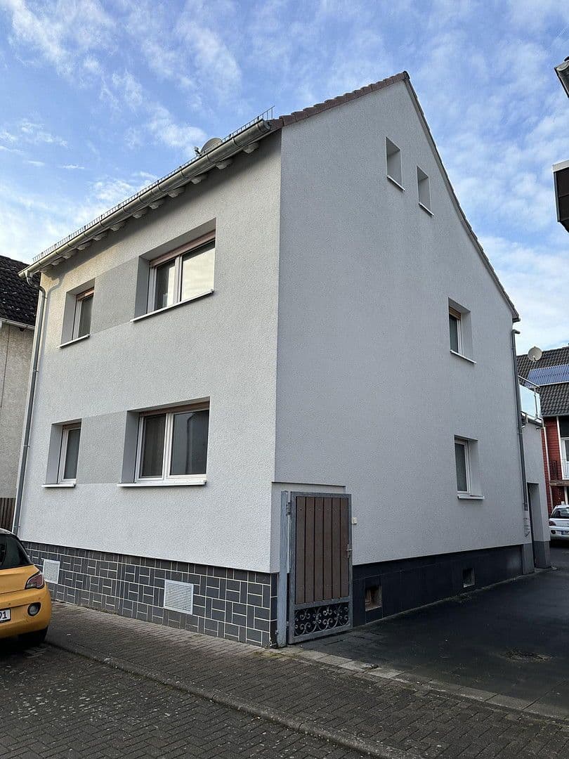 Pronájem bytu 2+1 70 m², Bahnhofstraße 66, Linden, Hessen Pronájem bytu 2+1 70 m², Bahnhofstraße 66, Linden, Hessen