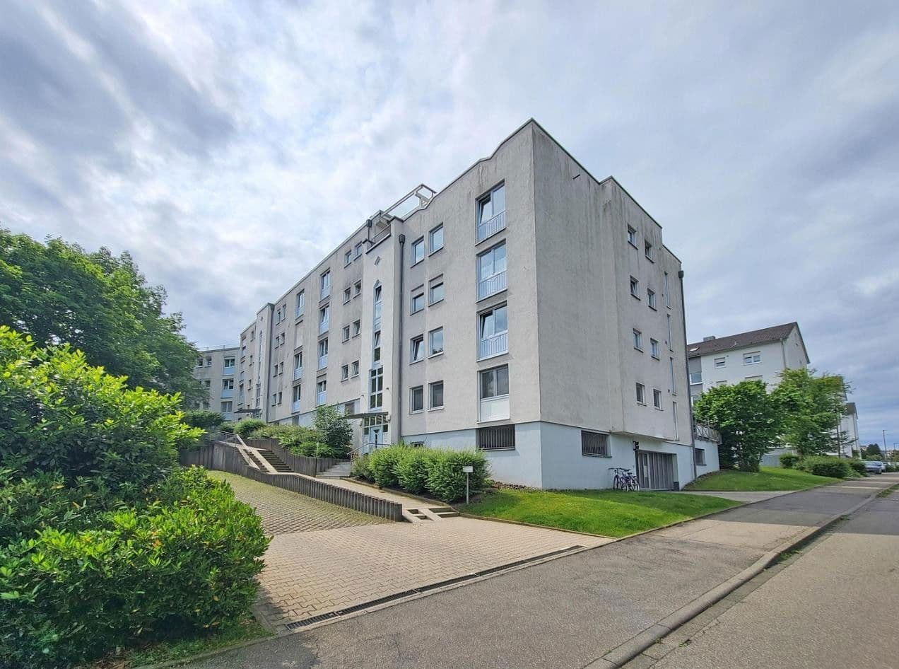 Prodej bytu 1+1 36 m², Thüringenstraße 9, Biberach an der Riß, Bádensko-Württembersko Prodej bytu 1+1 36 m², Thüringenstraße 9, Biberach an der Riß, Bádensko-Württembersko