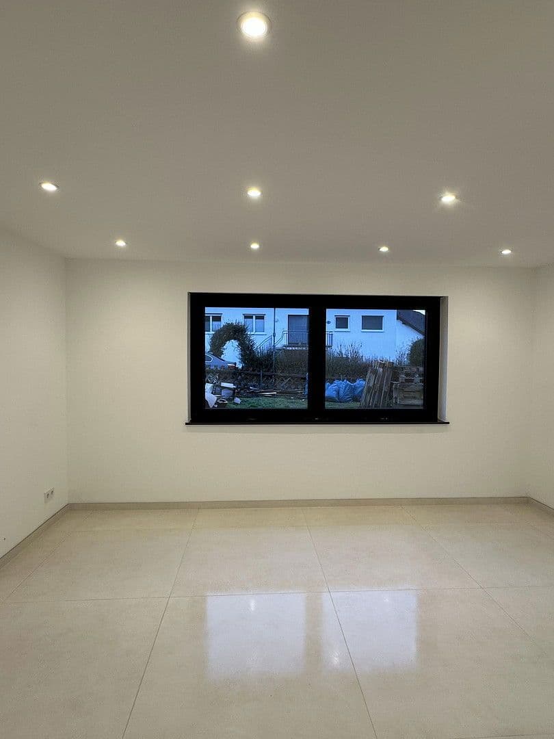 Pronájem bytu 2+kk 73 m², Am Haanes 8, Linden, Hessen Pronájem bytu 2+kk 73 m², Am Haanes 8, Linden, Hessen