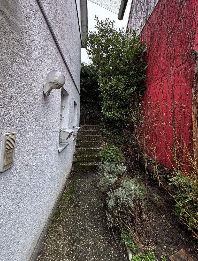 Pronájem bytu 2+1 73 m², Niefern-Öschelbronn, Bádensko-Württembersko Pronájem bytu 2+1 73 m², Niefern-Öschelbronn, Bádensko-Württembersko