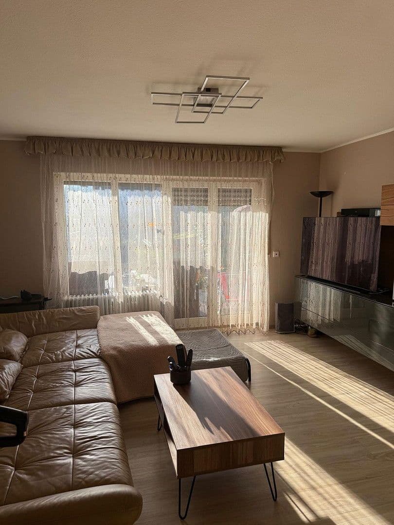 Prodej bytu 3+1 93 m², Karlsruhe, Bádensko-Württembersko Prodej bytu 3+1 93 m², Karlsruhe, Bádensko-Württembersko