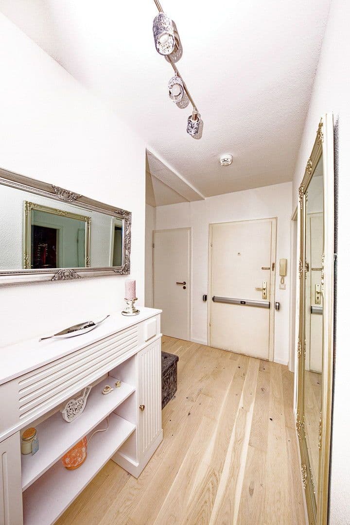 Prodej bytu 3+1 73 m², Karlsruhe, Bádensko-Württembersko Prodej bytu 3+1 73 m², Karlsruhe, Bádensko-Württembersko