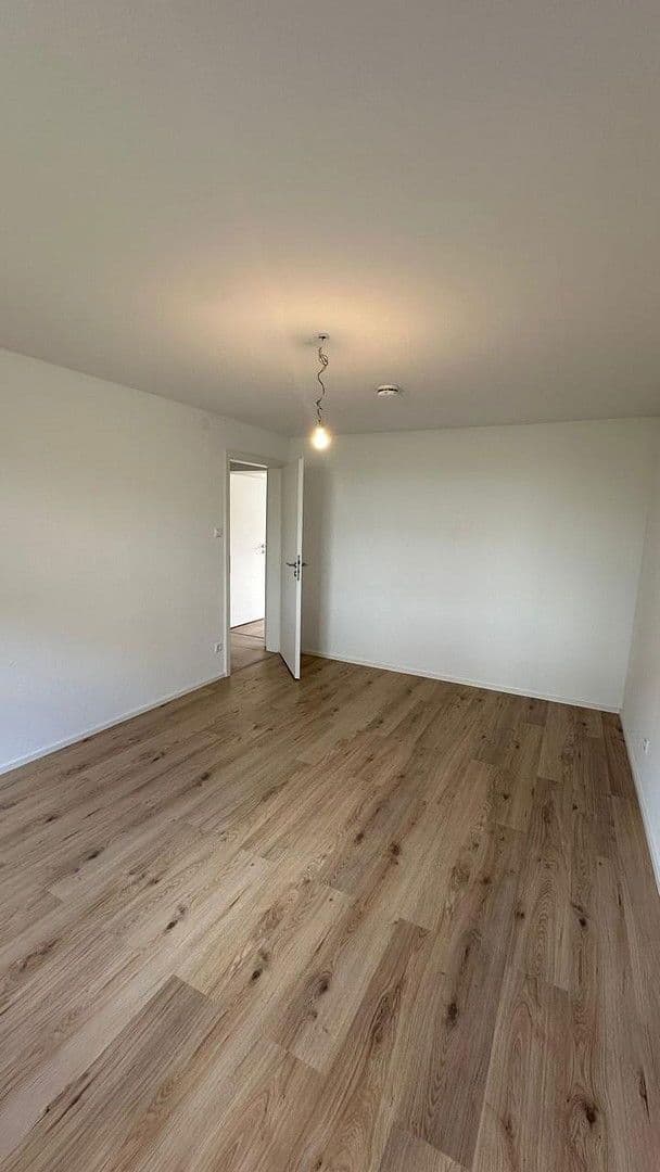 Pronájem bytu 3+1 73 m², Immendingen, Bádensko-Württembersko Pronájem bytu 3+1 73 m², Immendingen, Bádensko-Württembersko