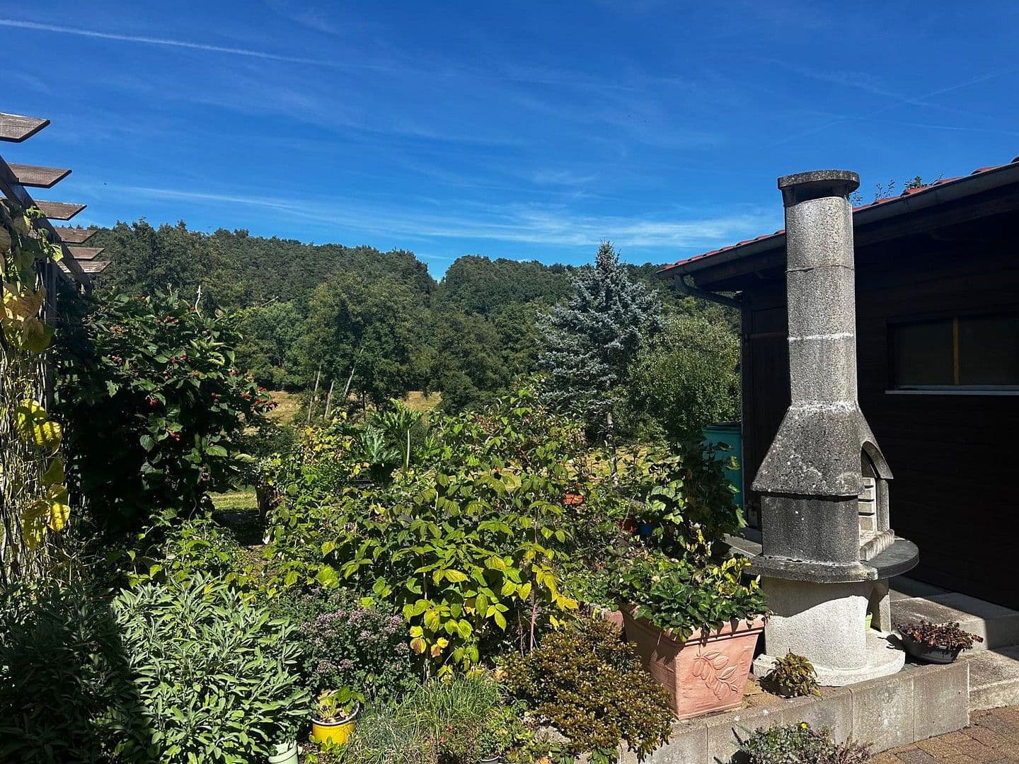 Prodej domu 130 m², pozemek 300 m², Wildeckerstrasse 5, Wildeck, Hessen Prodej domu 130 m², pozemek 300 m², Wildeckerstrasse 5, Wildeck, Hessen