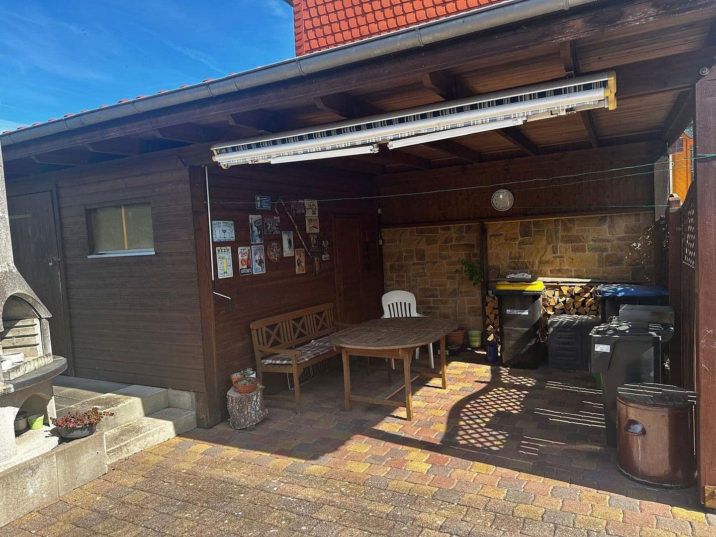 Prodej domu 130 m², pozemek 300 m², Wildeckerstrasse 5, Wildeck, Hessen Prodej domu 130 m², pozemek 300 m², Wildeckerstrasse 5, Wildeck, Hessen